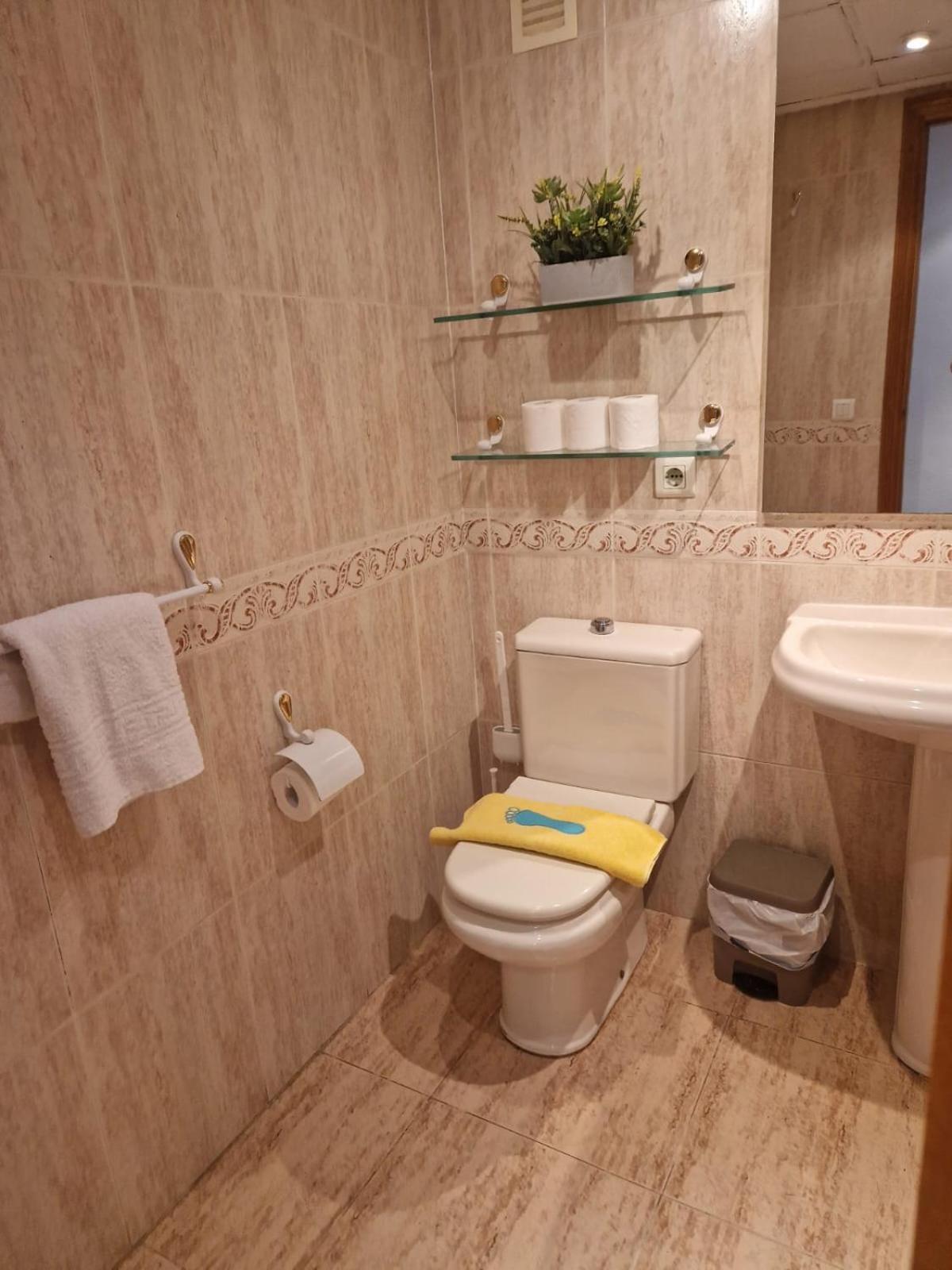 Apartamento Primera Linea De Playa Patacona Валенсия Экстерьер фото